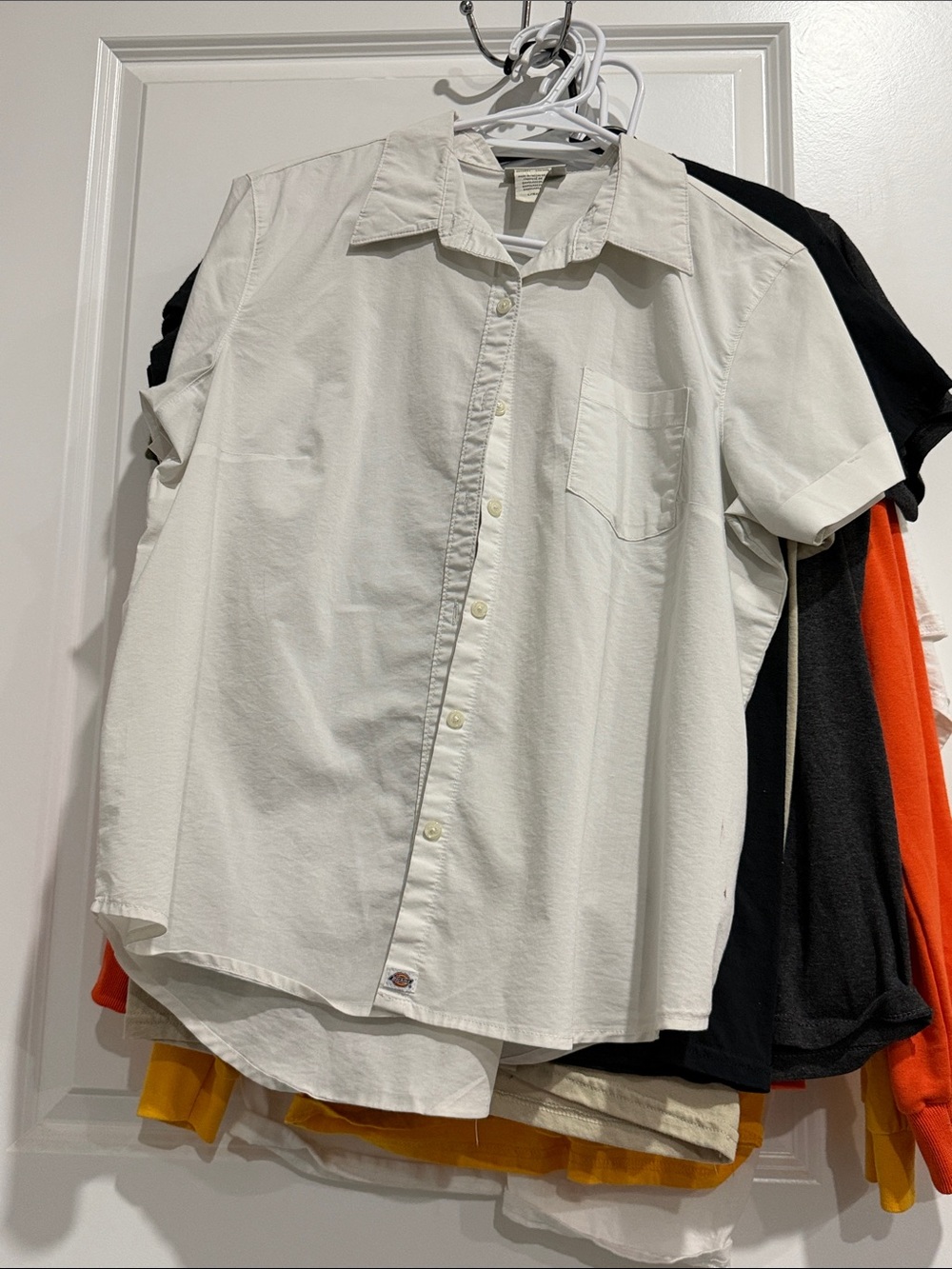 Dickies Men's Off-White Short-Sleeve Button-Down Shirt